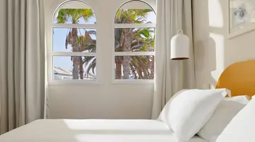 H10 OCEAN SUITES