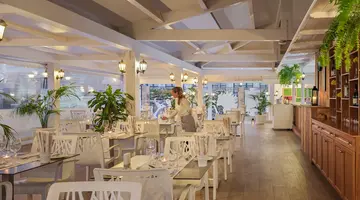 H10 OCEAN SUITES