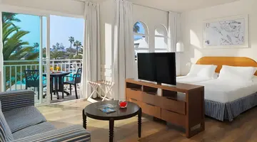 H10 Ocean Suites