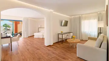 H10 Playa Esmeralda