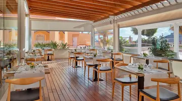 H10 Playa Esmeralda