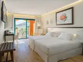 H10 Playa Esmeralda