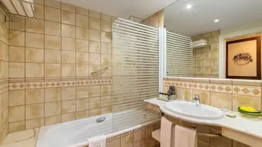 H10 PLAYA ESMERALDA