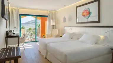 H10 Playa Esmeralda