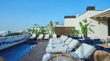 H10 Port Vell