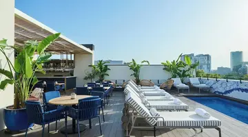 H10 Port Vell