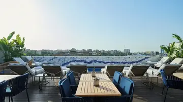 H10 Port Vell