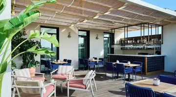 H10 Port Vell