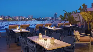 H10 Port Vell