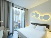 H10 Port Vell