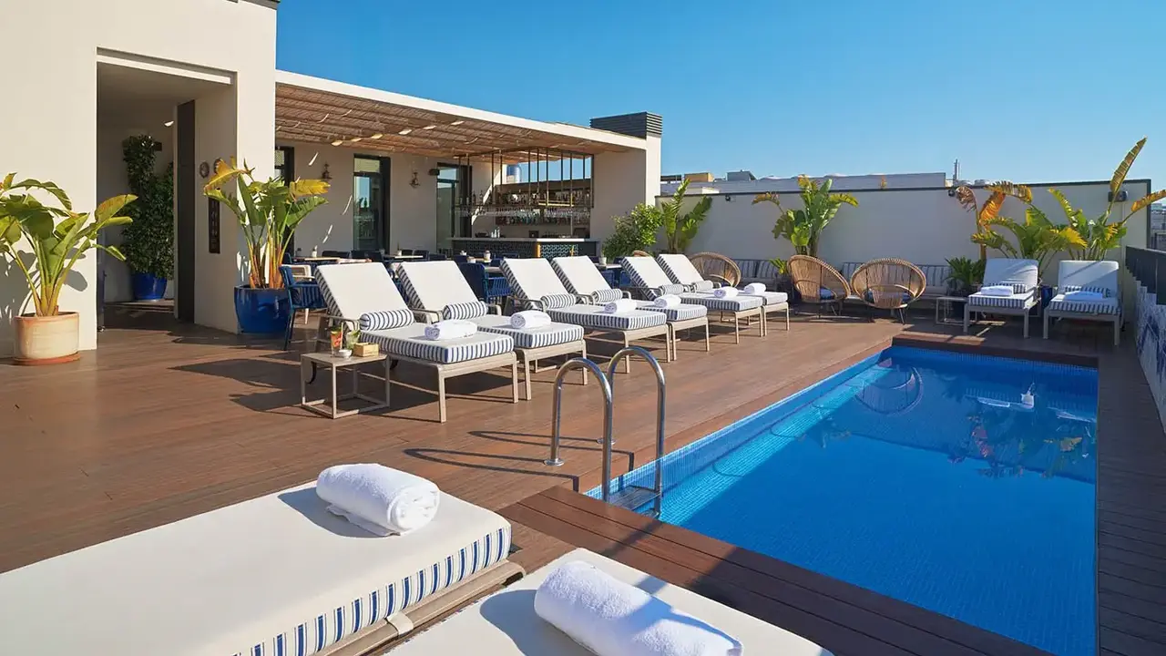 H10 Port Vell