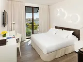 H10 Port Vell