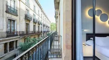 H10 Port Vell