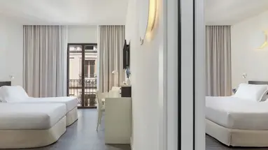 H10 Port Vell