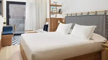 H10 Porto Poniente