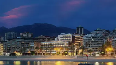 H10 Porto Poniente