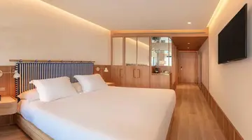 H10 PORTO PONIENTE