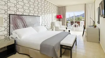 H10 TIMANFAYA PALACE