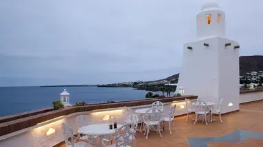H10 Timanfaya Palace