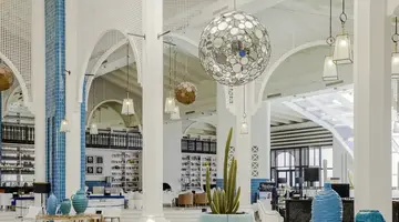 H10 Timanfaya Palace