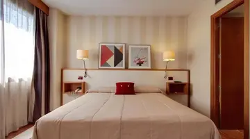 H10 Tribeca