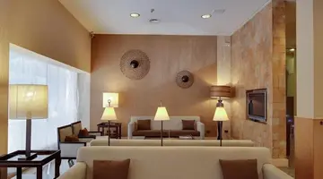 H10 Tribeca