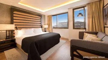 H10 TRIBECA