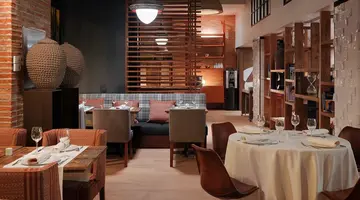 H10 TRIBECA