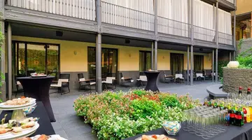H10 Urquinaona Plaza