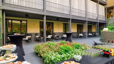 H10 Urquinaona Plaza