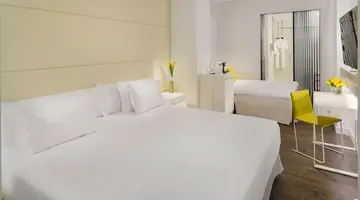 H10 Urquinaona Plaza