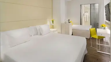 H10 Urquinaona Plaza