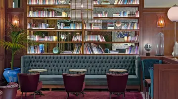 H10 Villa de la Reina