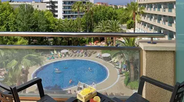 H10 Vintage Salou Adults Only +16