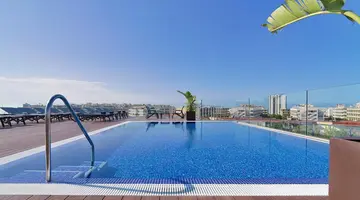H10 Vintage Salou Adults Only +16