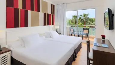 H10 Vintage Salou Adults Only +16