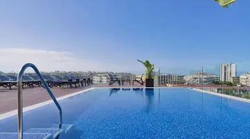 H10 Vintage Salou Adults Only +16