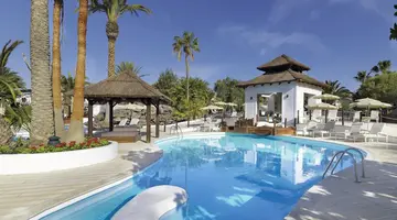 H10 White Suites