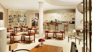 H10 White Suites