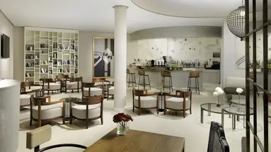 H10 White Suites