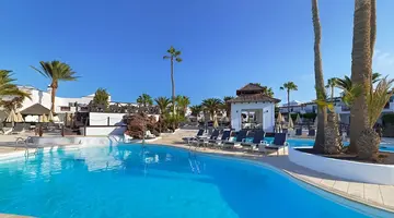 H10 White Suites