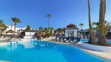 H10 White Suites