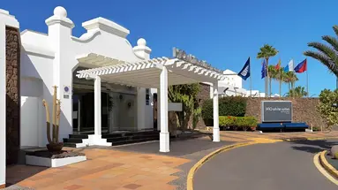 H10 White Suites