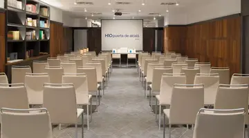 H10 Puerta de Alcalá