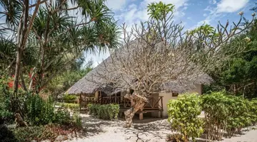 HAKUNA MAJIWE BEACH LODGE & SPA ZANZIBAR