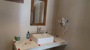 HAKUNA MAJIWE BEACH LODGE & SPA ZANZIBAR