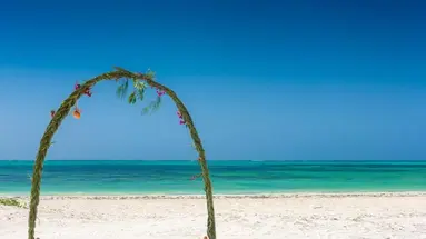 HAKUNA MAJIWE BEACH LODGE