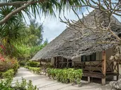 HAKUNA MAJIWE BEACH LODGE