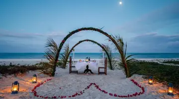 HAKUNA MAJIWE BEACH LODGE