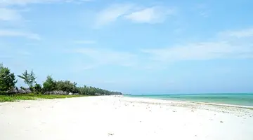 Hakuna Majiwe Beach Lodge